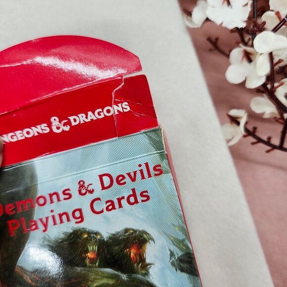 Loot Crate Dungeons and Dragons Demons & Devils Playing Cards - Picture 5 of 7